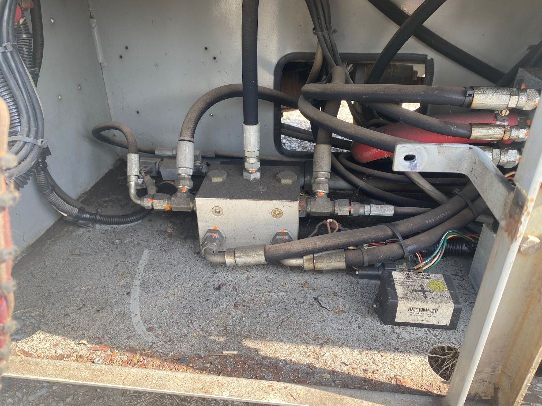 2008 SKYJACK SJ7135 - Image 17